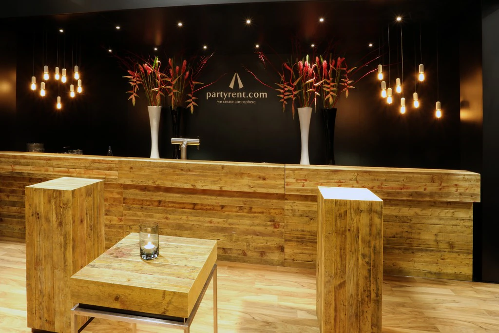 Bar piwny Bornholm z blatem ze stali nierdzewnej