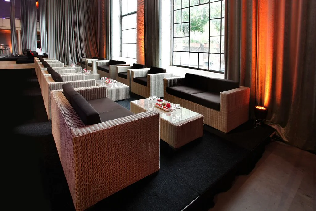 Fotel lounge Granada z biało-szarą podstawą