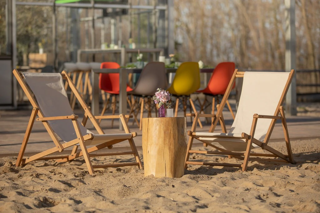 Leżak plażowy teakowy z tkaniną kremową B66 cm
