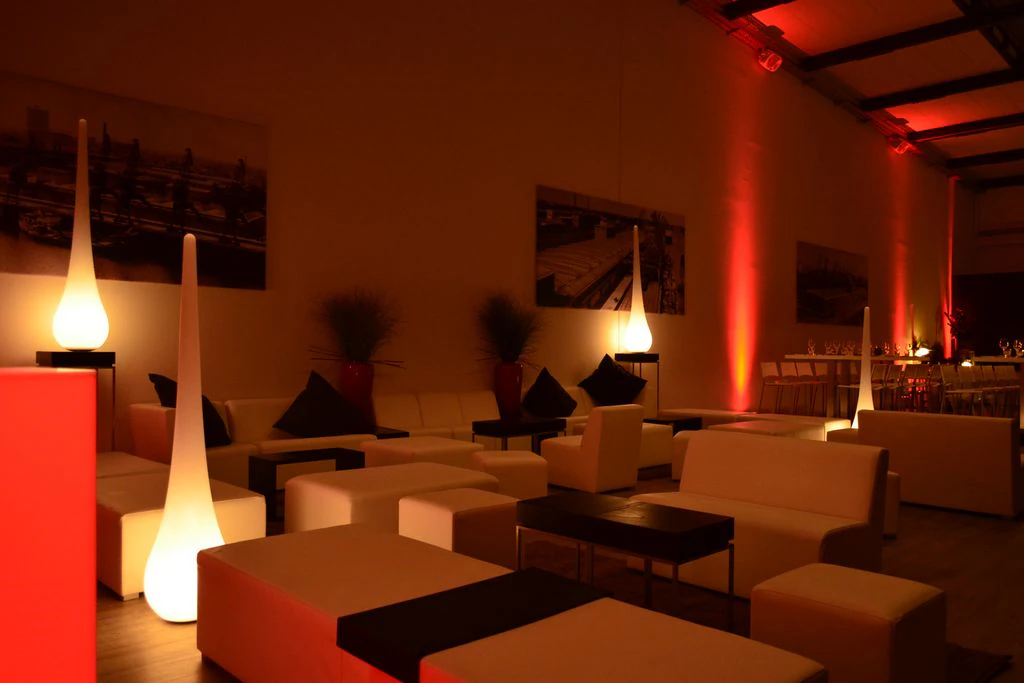 Lounge-bar brązowy W73×D35×H8 cm