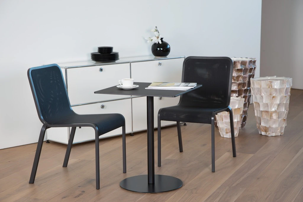 Stół bistro Brio czarny W60*D60*H72 cm