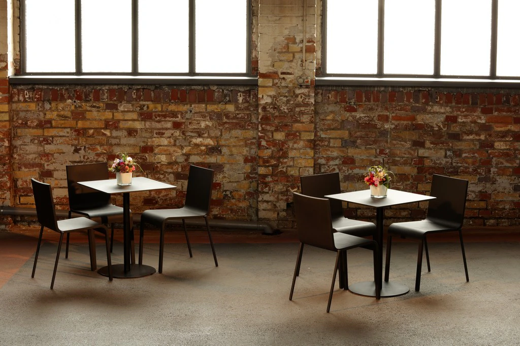 Stół bistro Brio czarny W60*D60*H72 cm